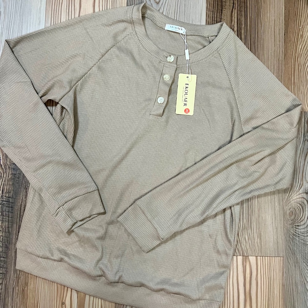 Ekouaer Womens Tan Waffle Knit Henley Top Small Long Sleeve Cozy Rugged Staple